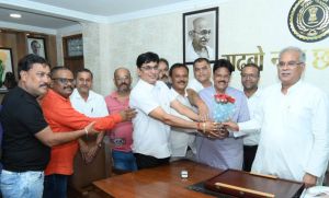  मुख्यमंत्री श्री बघेल से ब्राह्मण समाज के प्रतिनिधिमंडल ने की सौजन्य मुलाकात