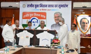  सरकारी योजनाओं को आमजन तक पहुंचाने में सक्रिय भूमिका निभा रहे हैं राजीव युवा मितान