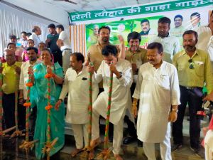 लोक पर्व हरेली के अवसर पर हुआ छत्तीसगढ़िया ओलंपिक का आगाज