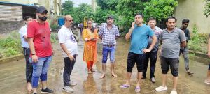 तालपुरी के पारिजात क्षेत्र में जलभराव से निपटने निगम ने दिखाई फुर्ती