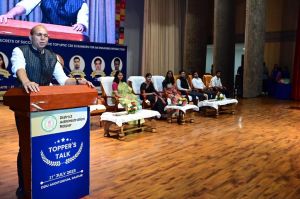  यूपीएससी 2022 के टॉपर्स ने किया टॉपर्स टॉक