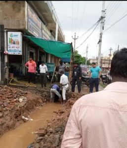  बारिश के चलते भिलाई निगम अलर्ट, पानी निकासी के लिए जुटी रही निगम की टीम 