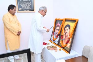  मुख्यमंत्री ने   लोकमान्य तिलक और चंद्रशेखर आजाद की जयंती पर उन्हें अर्पित किए श्रद्धासुमन