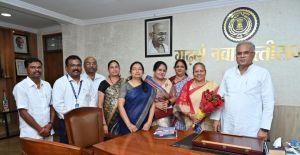 मुख्यमंत्री से राज्य महिला आयोग की अध्यक्ष ने की सौजन्य मुलाकात