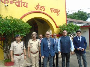  मुख्य न्यायाधीश ने सेंट्रल जेल का किया औचक निरीक्षण