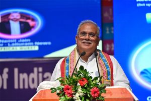  मुख्यमंत्री भूपेश बघेल ने द इंस्टीट्यूट ऑफ चार्टेड अकाउंटेंट्स ऑफ इंडिया को 'सेंटर ऑफ एक्सीलेंस' की स्थापना के लिए नवा रायपुर में 5 एकड़ जमीन देने की घोषणा की