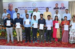  मुख्यमंत्री   भूपेश बघेल ने किए नियुक्ति पत्र वितरित