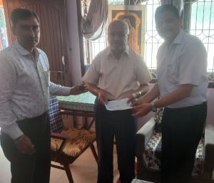  25 हजार रूपए की सहायता राशि दान