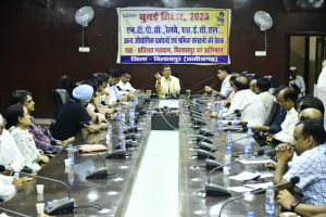  मजबूत लोकतंत्र के लिए मतदान अत्यंत महत्वपूर्ण : कलेक्टर