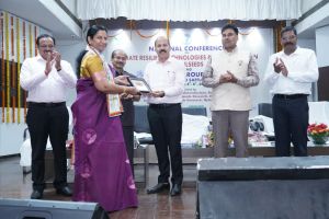 इंदिरा गांधी कृषि विश्वविद्यालय ने अलसी की 17 उन्नत किस्में विकसित कीं : डॉ. चंदेल