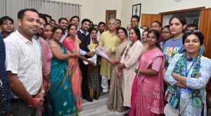  हड़ताल समाप्ति के बाद छत्तीसगढ़ हेल्थ फेडरेशन के प्रतिनिधिमंडल ने मुख्यमंत्री से की मुलाकात