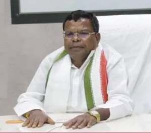   अवैध शराब के विक्रय और तस्करी करने वालों पर सख्त कार्यवाही करें: मंत्री श्री लखमा