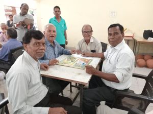  अंतर्राष्ट्रीय वृद्धजन दिवस के पूर्व वरिष्ठजनों के लिए खेलकूद प्रतियोगिता आयोजित 