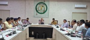 डाक मतपत्र के लिए वितरण प्रशिक्षण के लिए कार्ययोजना बनाएं: कलेक्टर डॉ भुरे
