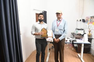 जीवनदीप समिति के कार्यकारिणी सदस्य श्री ठाकुर हुए सम्मानित