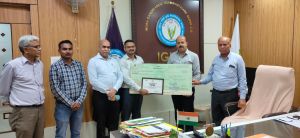 राष्ट्रीय सेवा योजना कृषि विश्वविद्यालय रायपुर के स्वयं सेवक को राज्य स्तरीय सम्मान राष्ट्रीय सेवा योजना कृषि विश्वविद्यालय रायपुर के स्वयं सेवक को राज्य स्तरीय सम्मान