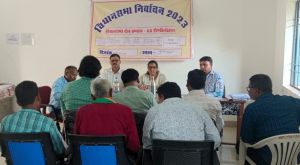 एसडीएम गुण्डरदेही एवं डौण्डीलोहारा ने ली राजनैतिक दलों के प्रतिनिधियों की बैठक ली एसडीएम गुण्डरदेही एवं डौण्डीलोहारा ने ली राजनैतिक दलों के प्रतिनिधियों की बैठक ली