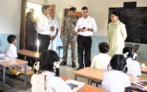 कलेक्टर एवं पुलिस अधीक्षक ने किया प्राथमिक शाला आमाबाहरा एवं मंगलतराई का निरीक्षण कलेक्टर एवं पुलिस अधीक्षक ने किया प्राथमिक शाला आमाबाहरा एवं मंगलतराई का निरीक्षण