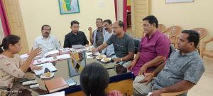  एसडीएम एवं रिटर्निंग अधिकारी ने ली राजनैतिक दल के प्रतिनिधियों की बैठक 