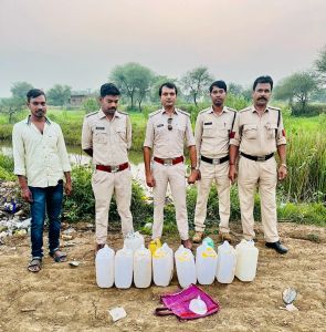 आबकारी विभाग द्वारा कायम किये जा रहे अधिकाधिक प्रकरण आबकारी विभाग द्वारा कायम किये जा रहे अधिकाधिक प्रकरण