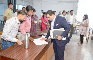 पेड न्यूज पर रखी जा रही पैनी नजर पेड न्यूज पर रखी जा रही पैनी नजर