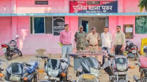  बोरिदखुर्द के जंगल में लाखों का जुआ, 21 आरोपी  गिरफ्तार