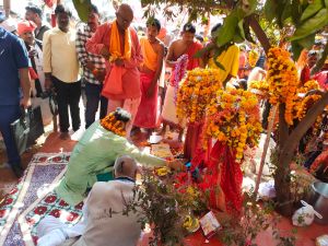 बस्तर दशहरा में आज हुई कुटूम्भ जात्रा