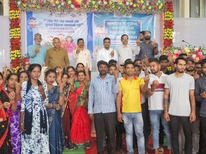 श्रमदान में गूंजा, एक ही नारा मतदान करेगा बिलासपुर हमारा