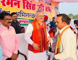  डॉ. रमन सिंह ने तखतपुर और महासमुंद में  विजय संकल्प आमसभा को संबोधित किया 