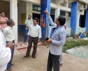 सामान्य प्रेक्षक केशवेन्द्र कुमार ने विभिन्न  मतदान केंद्रों का किया निरीक्षण 