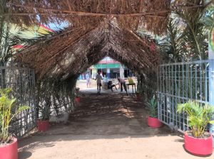  आकर्षक सजावट के साथ आदर्श मतदान  केेन्द्र मतदाताओं का स्वागत करने है तैयार