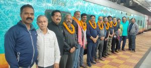 अय्यप्पा के दर्शनार्थ शबरीमाला यात्रियों का जत्था केरल रवाना