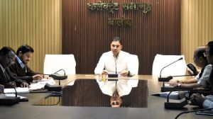 कलेक्टर ने बालोद जिले में विकसित भारत संकल्प यात्रा के सफल आयोजन सुनिश्चित करने अधिकारियों की ली बैठक कलेक्टर ने बालोद जिले में विकसित भारत संकल्प यात्रा के सफल आयोजन सुनिश्चित करने अधिकारियों की ली बैठक