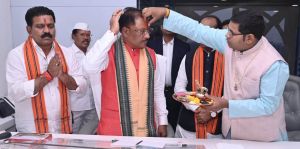  नए मुख्यमंत्री  विष्णुदेव साय ने विधिवत पूजा-अर्चना कर मंत्रालय में काम-काज संभाला