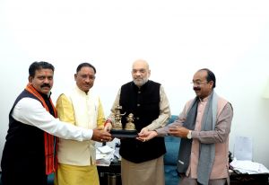 मुख्यमंत्री विष्णुदेव साय ने नई दिल्ली में केंद्रीय गृहमंत्री अमित शाह से सौजन्य मुलाकात की मुख्यमंत्री विष्णुदेव साय ने नई दिल्ली में केंद्रीय गृहमंत्री अमित शाह से सौजन्य मुलाकात की