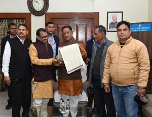 छत्तीसगढ़ कुर्मी क्षत्रिय चेतना मंच के कैलेंडर का मुख्यमंत्री ने किया विमोचन छत्तीसगढ़ कुर्मी क्षत्रिय चेतना मंच के कैलेंडर का मुख्यमंत्री ने किया विमोचन