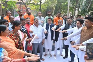 सुशासन दिवस पर भिलाई के अटल स्मृति उद्यान में कार्यक्रम का आयोजन सुशासन दिवस पर भिलाई के अटल स्मृति उद्यान में कार्यक्रम का आयोजन