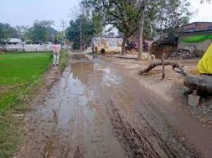 केन्दा व्यपवर्तन योजना : नहर निर्माण के लिए भू-अर्जन हेतु समाघात दल ने की अनुशंसा केन्दा व्यपवर्तन योजना : नहर निर्माण के लिए भू-अर्जन हेतु समाघात दल ने की अनुशंसा