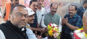 उप मुख्यमंत्री अरुण साव से अधिकारी कर्मचारी कल्याण संघ के प्रतिनिधि मंडल की मुलाकात उप मुख्यमंत्री अरुण साव से अधिकारी कर्मचारी कल्याण संघ के प्रतिनिधि मंडल की मुलाकात