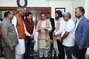 मुख्यमंत्री से सतनामी उत्थान एवं जागृति समिति के प्रतिनिधिमंडल ने की सौजन्य मुलाकात मुख्यमंत्री से सतनामी उत्थान एवं जागृति समिति के प्रतिनिधिमंडल ने की सौजन्य मुलाकात