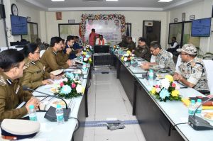 पुलिस ऐसे कार्य करें जिसमें जनता में विश्वास व अपराधियों में भय व्याप्त हो : उप मुख्यमंत्री विजय शर्मा पुलिस ऐसे कार्य करें जिसमें जनता में विश्वास व अपराधियों में भय व्याप्त हो : उप मुख्यमंत्री विजय शर्मा