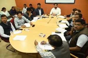 निर्वाचक नामावली के संबंध में मुख्य निर्वाचन पदाधिकारी ने ली समीक्षा बैठक निर्वाचक नामावली के संबंध में मुख्य निर्वाचन पदाधिकारी ने ली समीक्षा बैठक