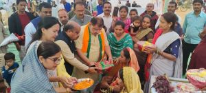  विकसित भारत संकल्प यात्रा शिविर जोन 3 के वार्ड 30 में लगाया गया