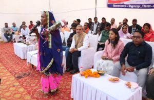  पक्के घर और उज्ज्वला गैस से बदल रही जीवन शैली  