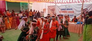 मस्तूरी के ग्राम पंचायतों में पहुंची मोदी की गारंटी वाली गाड़ी