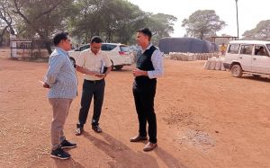  कलेक्टर ने किया धान खरीदी केंद्र  बेलमाण्ड एवं पीपरछेड़ी का निरीक्षण 