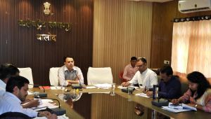  जनदर्शन में प्राप्त आवेदनों का निराकरण 03 दिनों में सुनिश्चित करें: कलेक्टर श्री चन्द्रवाल