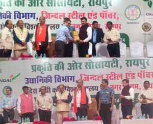 जिंदल स्टील एंड पावर लिमिटेड एवम प्रकृति की ओर द्वारा लगे पुष्प-फल-सब्जी प्रदर्शनी का समापन