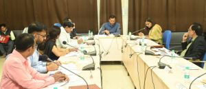 चन्दूलाल चन्द्राकर स्मृति शासकीय चिकित्सा महाविद्यालय के प्रबंधकारिणी समिति की बैठक सम्पन्न