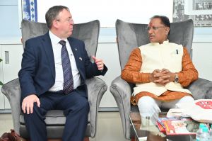 मुख्यमंत्री श्री साय से पूर्व व पूर्वोत्तर भारत के ब्रिटिश डिप्टी हाई कमिश्नर डॉ. फ्लेमिंग ने की सौजन्य मुलाकात मुख्यमंत्री श्री साय से पूर्व व पूर्वोत्तर भारत के ब्रिटिश डिप्टी हाई कमिश्नर डॉ. फ्लेमिंग ने की सौजन्य मुलाकात